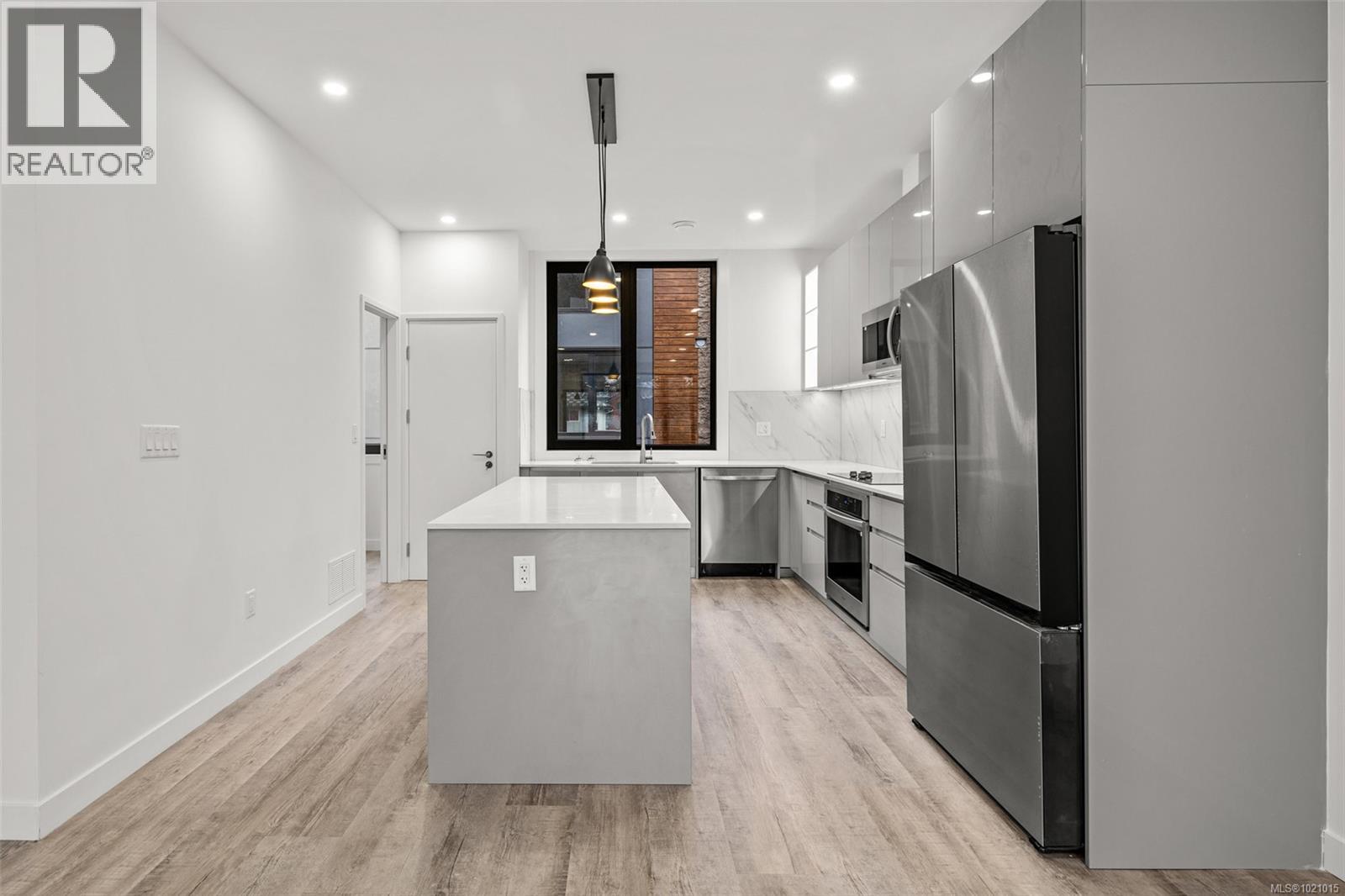 127 2841 Knotty Pine Road, Langford