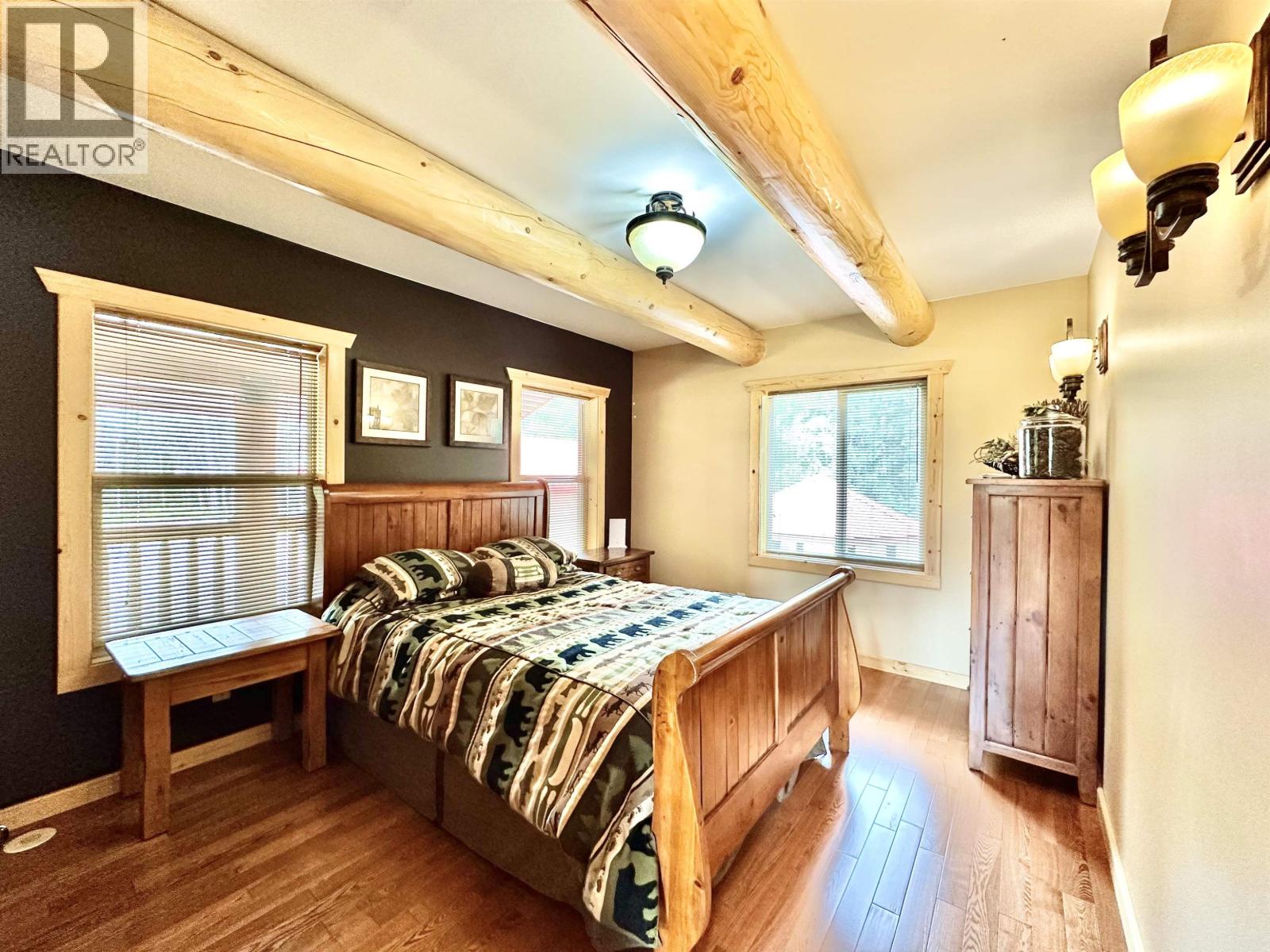 1180 CRANBERRY LAKE ROAD, Valemount