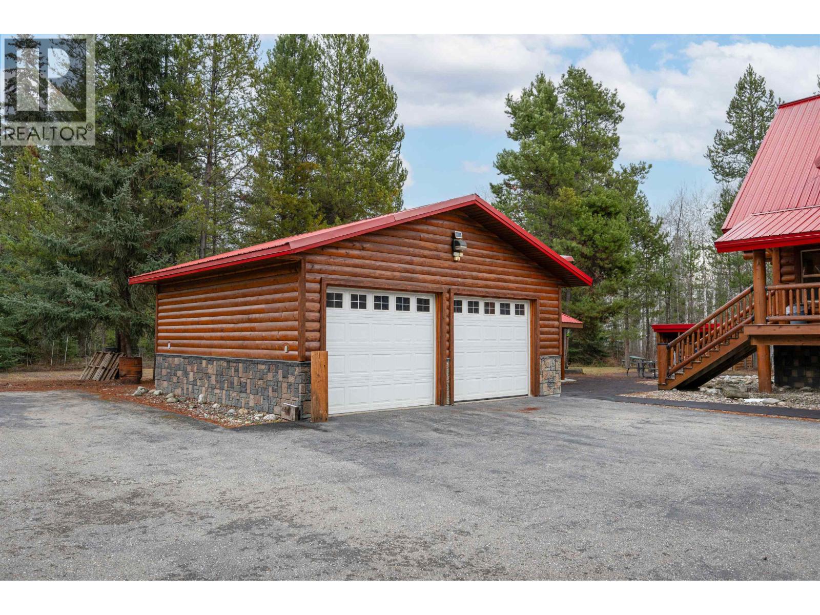 1180 CRANBERRY LAKE ROAD, Valemount