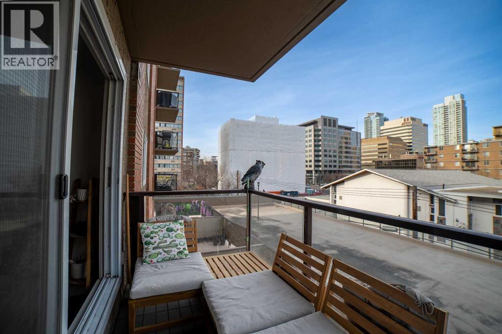 Single Family House for Sale in    Avenue SW Beltline Calgary 