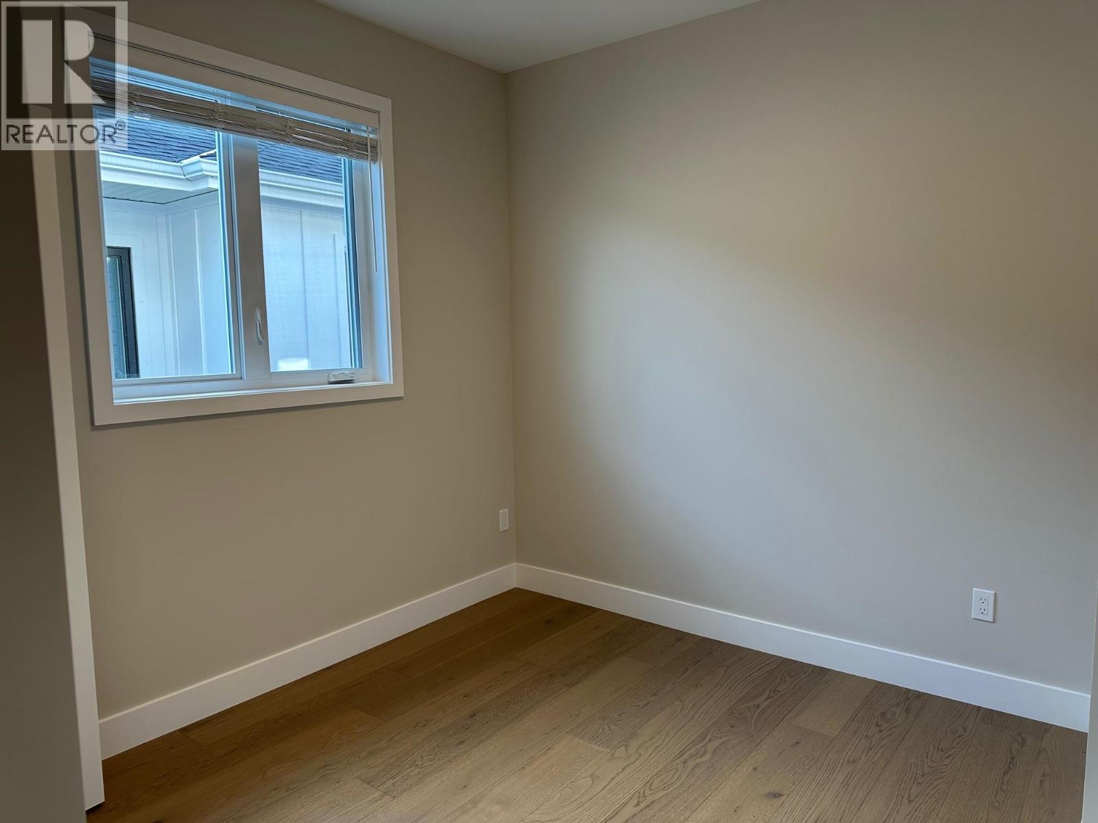 344 E 17TH STREET, North Vancouver