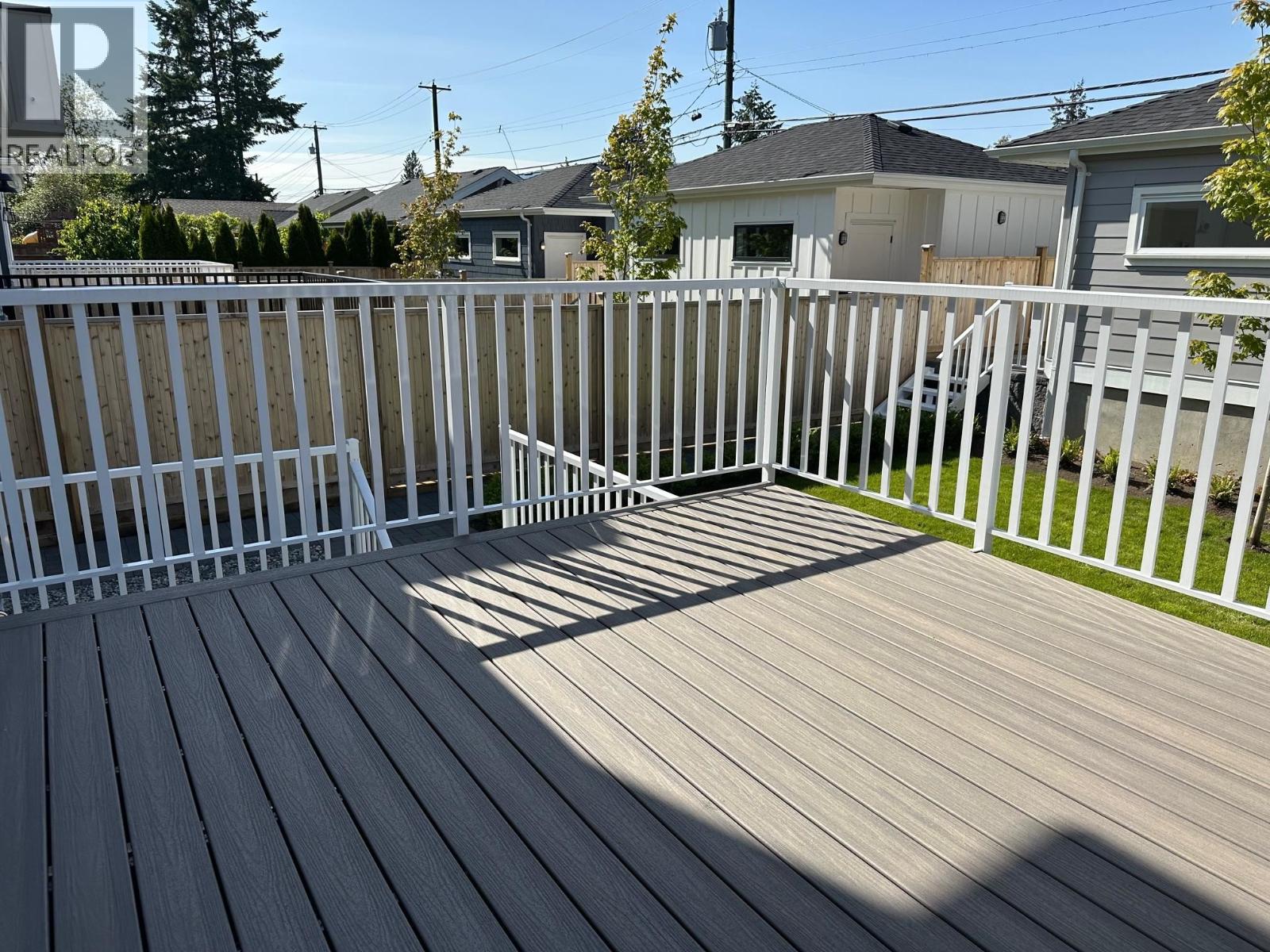 344 E 17TH STREET, North Vancouver