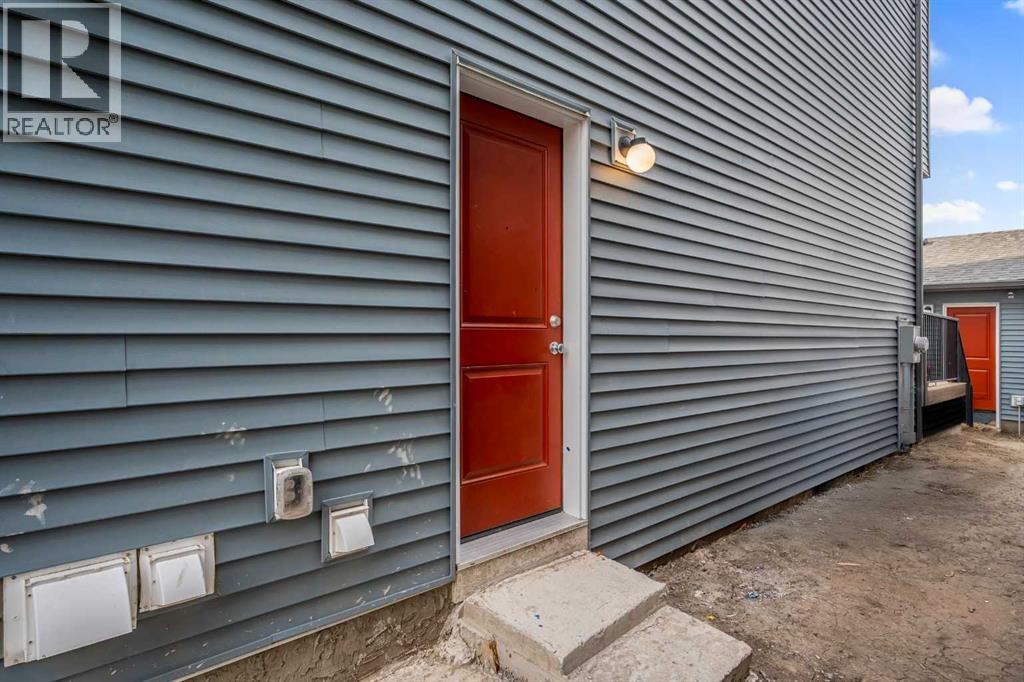 Single Family House for Sale in  Savanna Place NE Saddle Ridge Calgary 