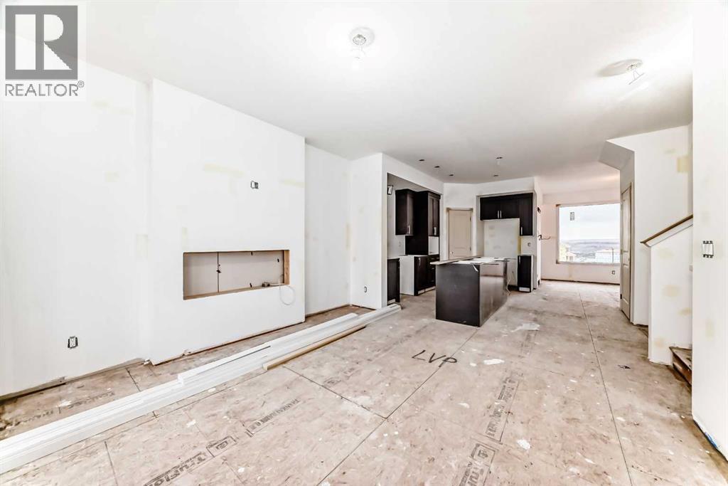 Single Family House for Sale in  Marmot Green NW Glacier Ridge Calgary 