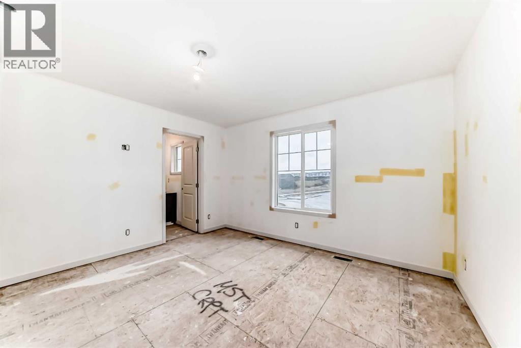 Single Family House for Sale in  Marmot Green NW Glacier Ridge Calgary 