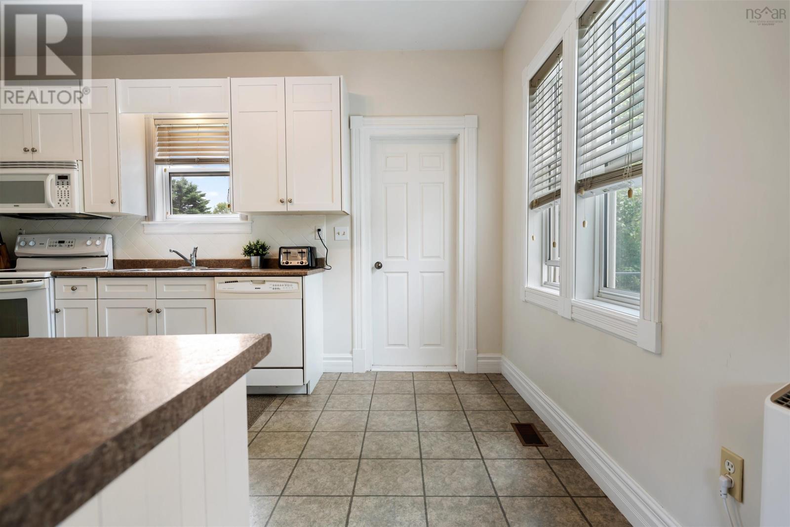 Property 14 of 45 of 166 Reservoir Street