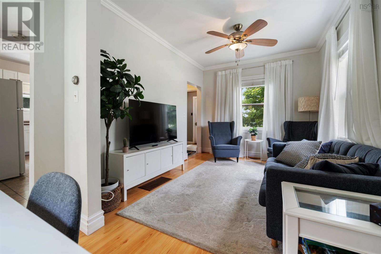 Property 26 of 45 of 166 Reservoir Street