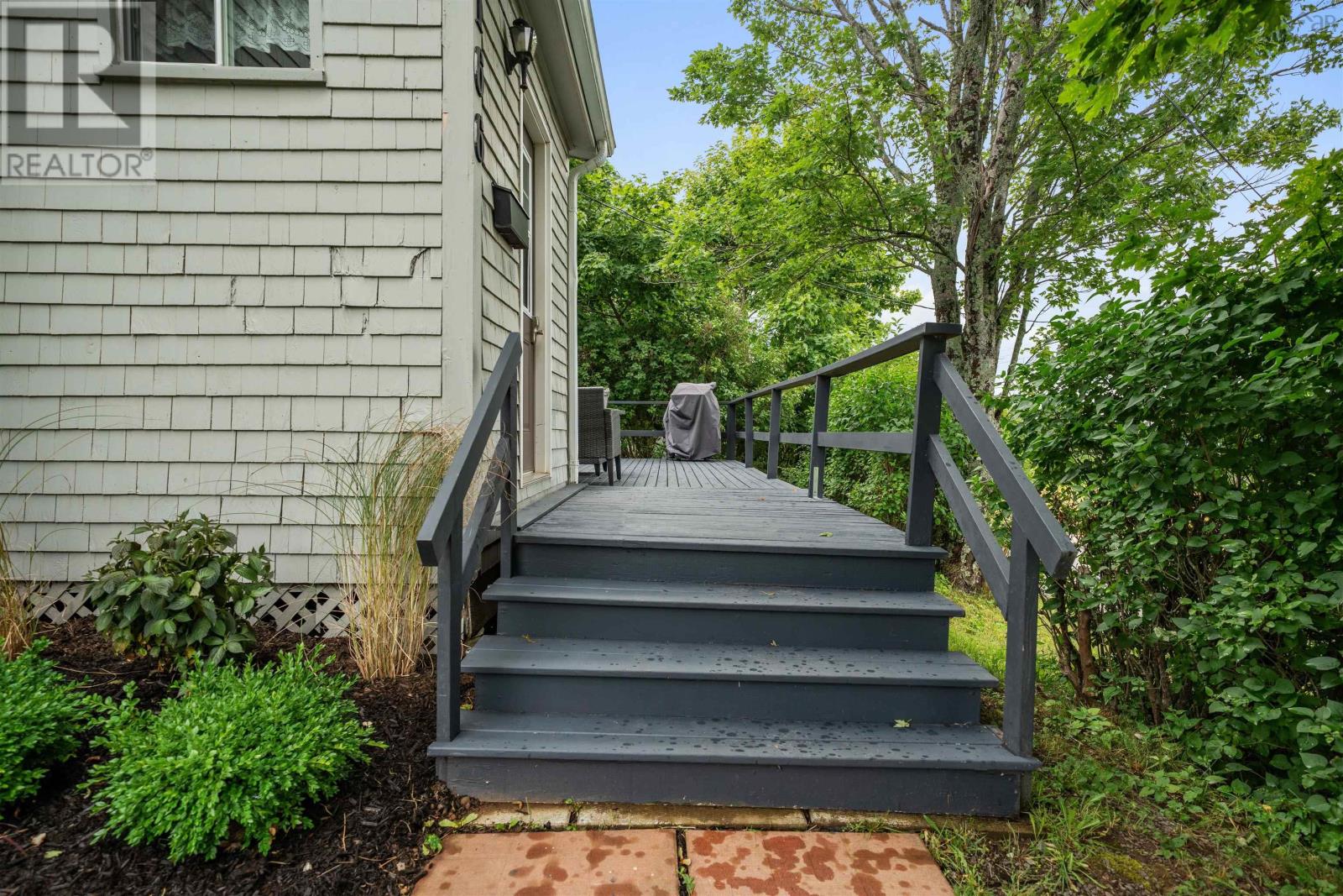 Property 4 of 45 of 166 Reservoir Street