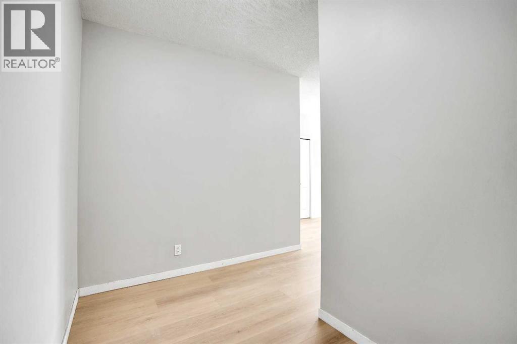 Single Family House for Sale in   Taravista Drive NE Taradale Calgary 