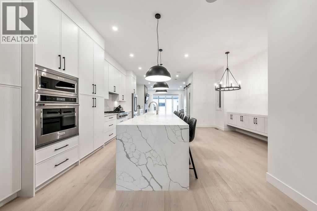 Single Family House for Sale in   Avenue SW Altadore Calgary 