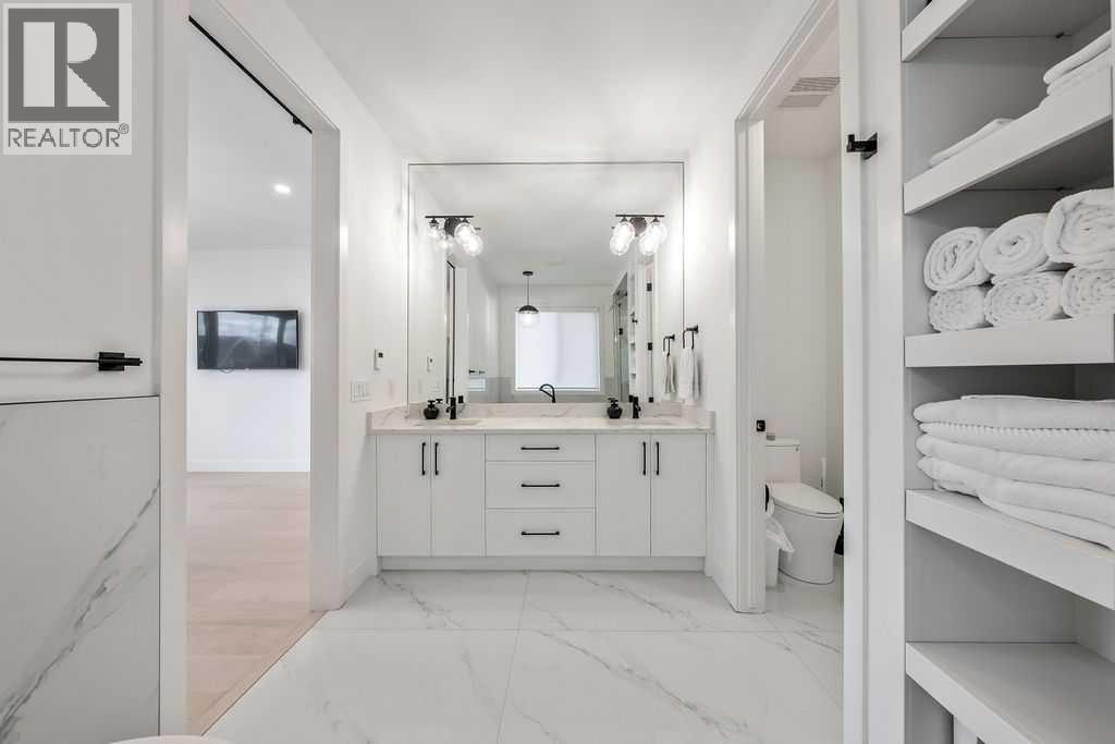 Single Family House for Sale in   Avenue SW Altadore Calgary 