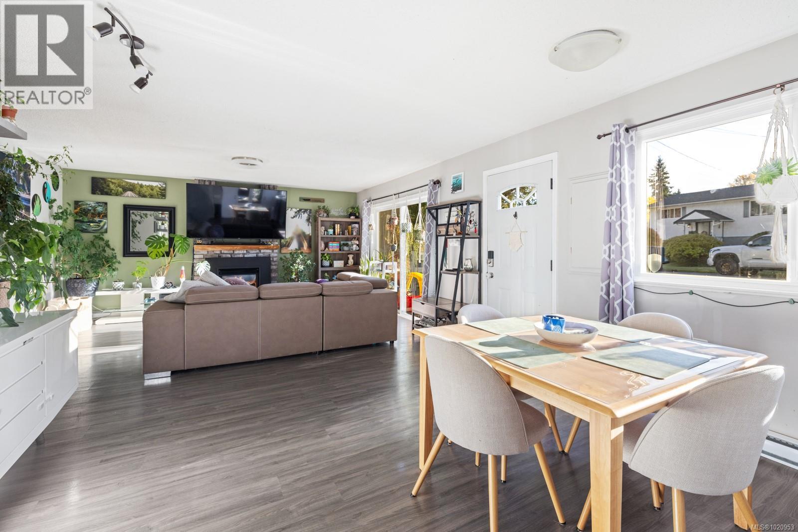 5849 Carmel Dr, Duncan