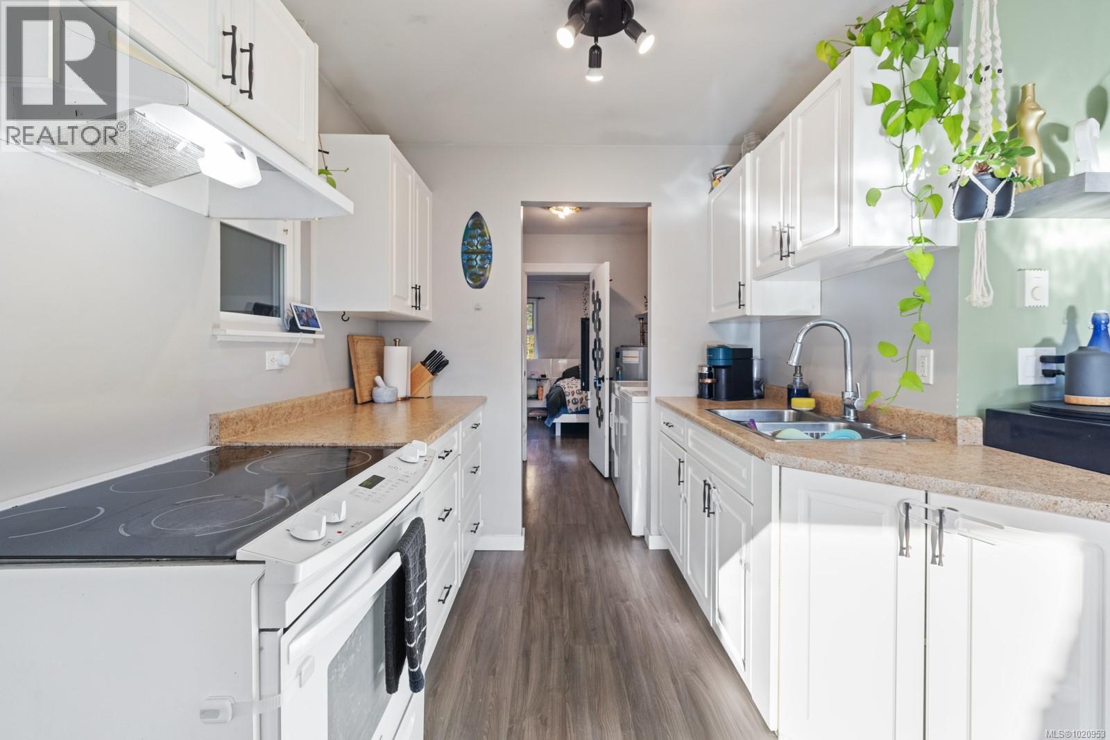 5849 Carmel Dr, Duncan