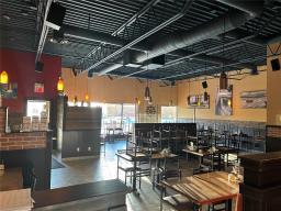 4b 3421 Portage Avenue, Winnipeg, MB R3K2C9 Photo 9