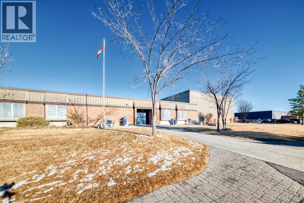 Single Family House Bi-level for Sale in   Avenue NE Marlborough Park Calgary 