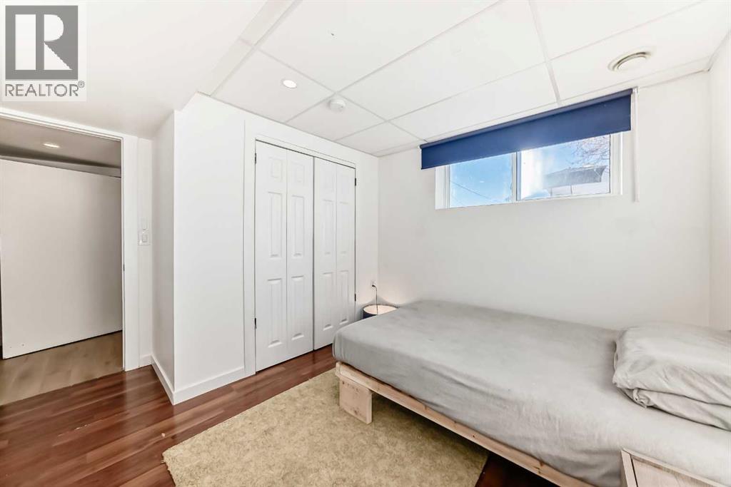 Single Family House Bi-level for Sale in   Avenue NE Marlborough Park Calgary 