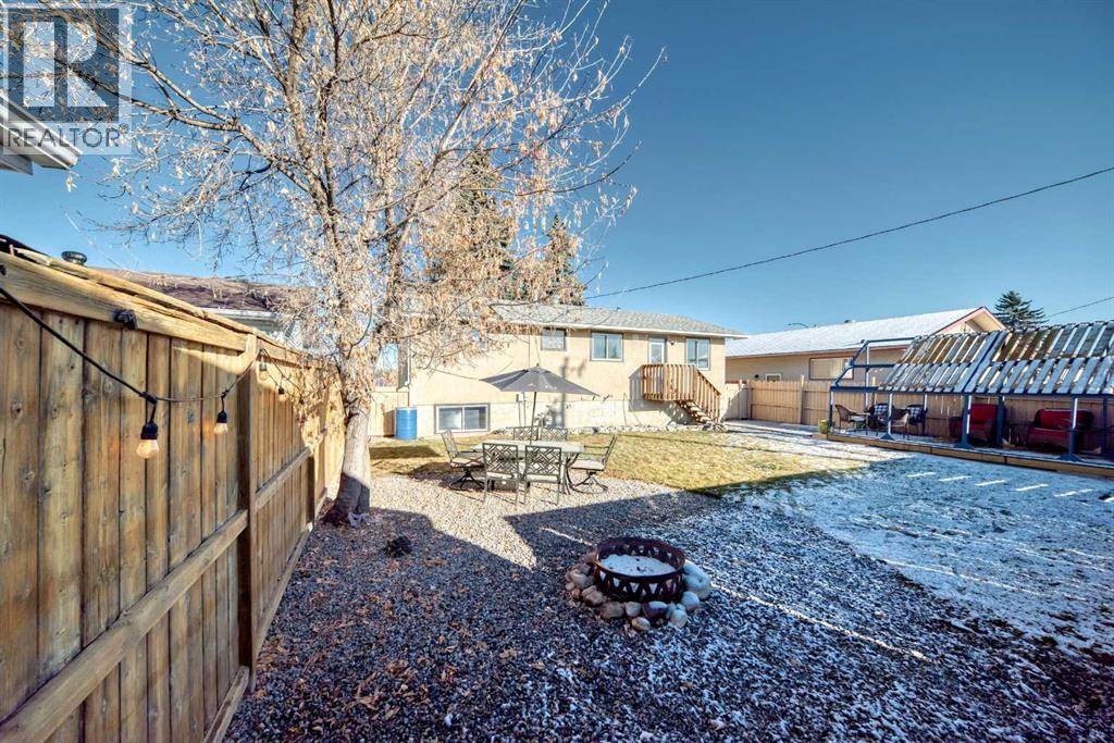 Single Family House Bi-level for Sale in   Avenue NE Marlborough Park Calgary 