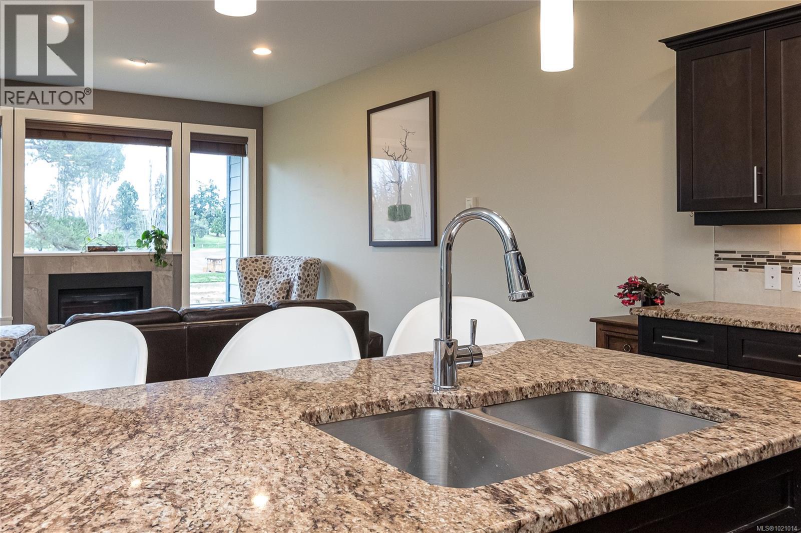 1054 Colville Rd, Esquimalt