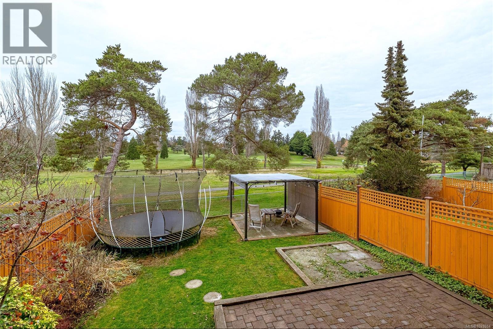 1054 Colville Rd, Esquimalt