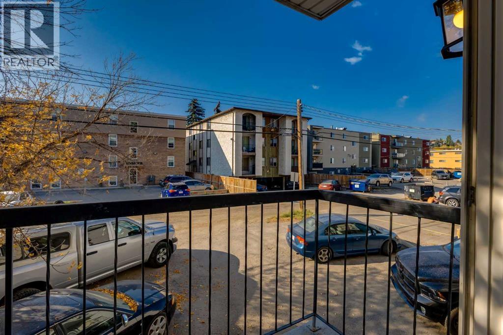 Single Family House for Sale in    Avenue SW Sunalta Calgary 