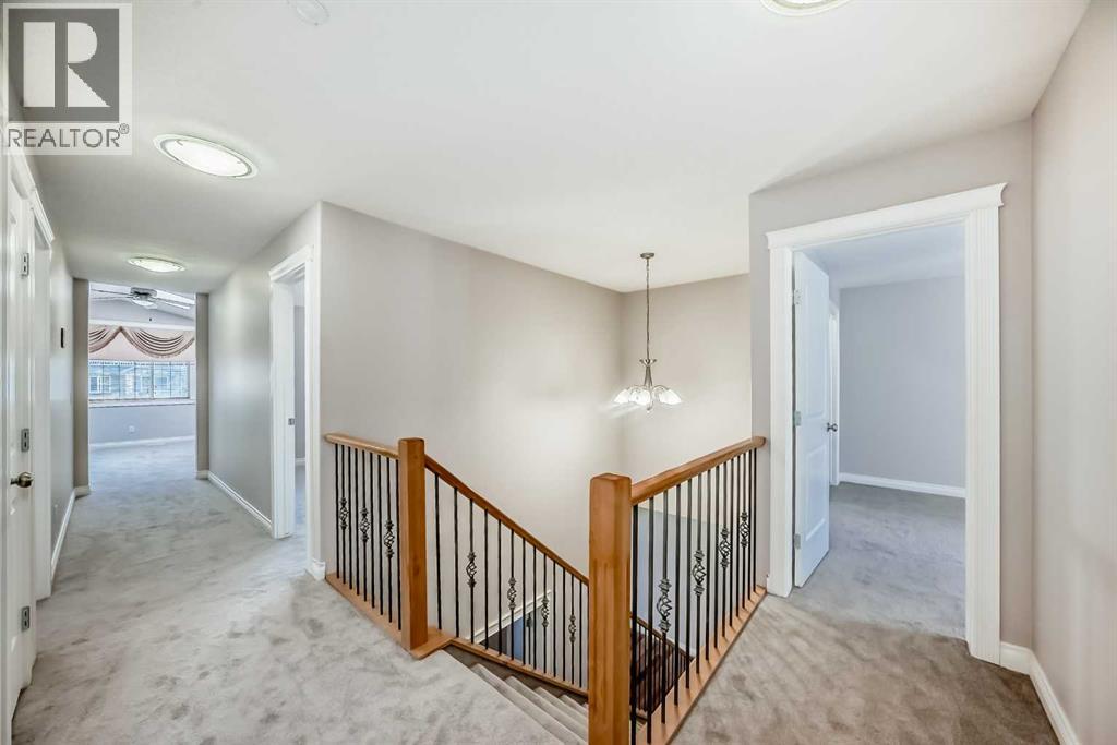 Single Family House for Sale in  Sherwood Circle NW Sherwood Calgary 