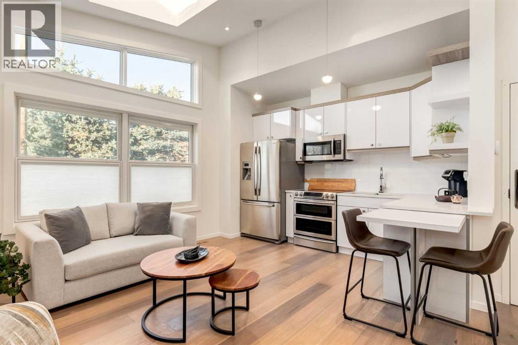 Single Family House for Sale in   Avenue NW Crescent Heights Calgary 