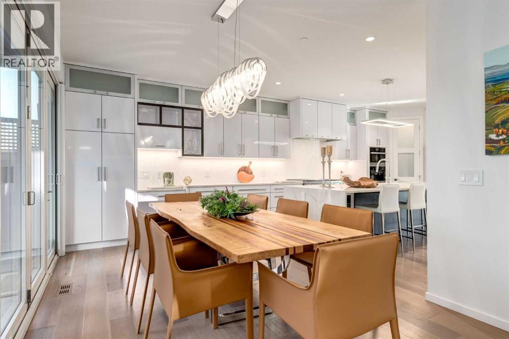 Single Family House for Sale in   Avenue NW Crescent Heights Calgary 