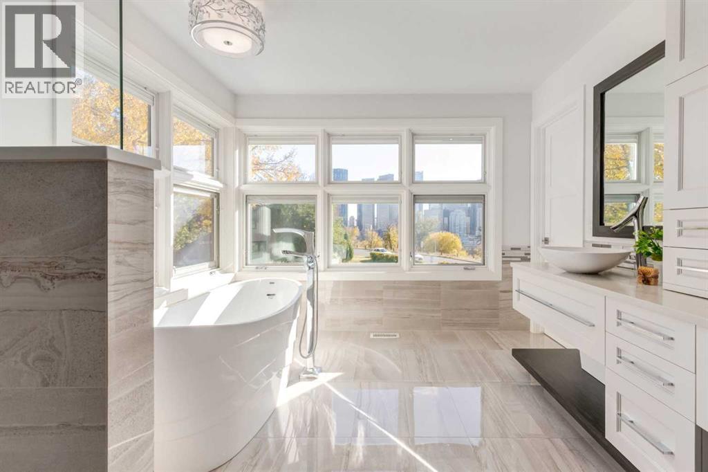 Single Family House for Sale in   Avenue NW Crescent Heights Calgary 