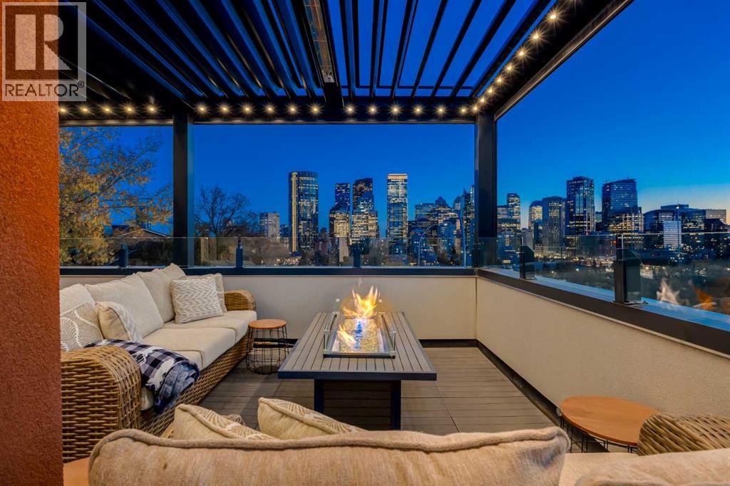 Single Family House for Sale in   Avenue NW Crescent Heights Calgary 