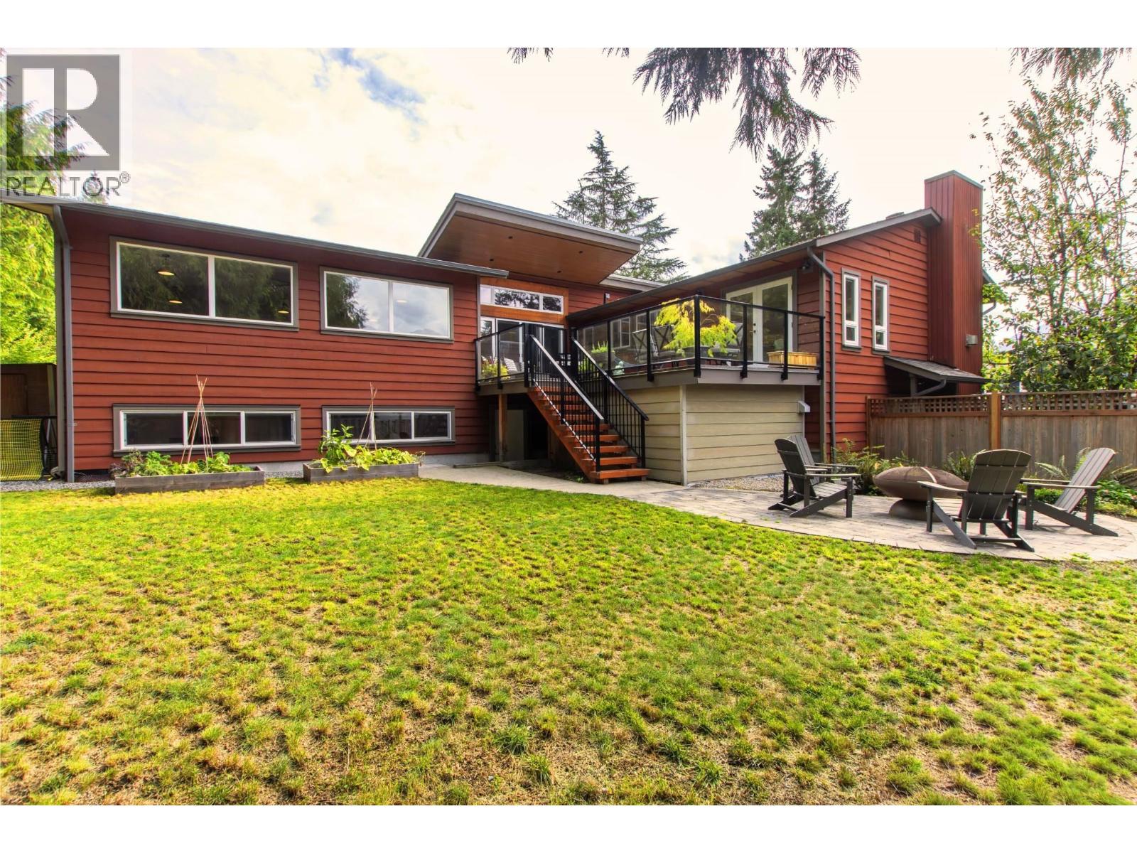 40211 KINTYRE DRIVE, Squamish