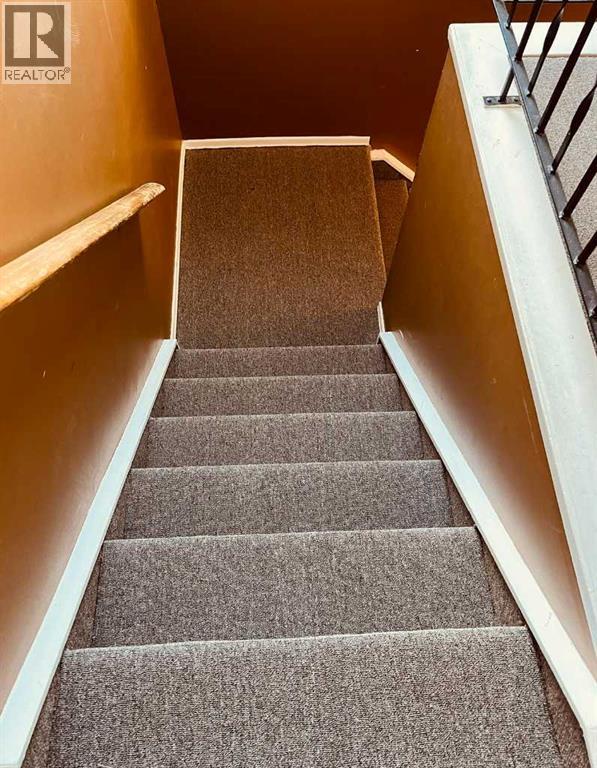 Single Family House for Sale in  TEMPLEHILL Road NE Temple Calgary 