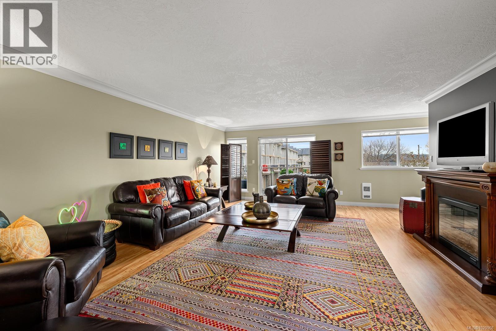 13 2475 Mansfield Dr, Courtenay