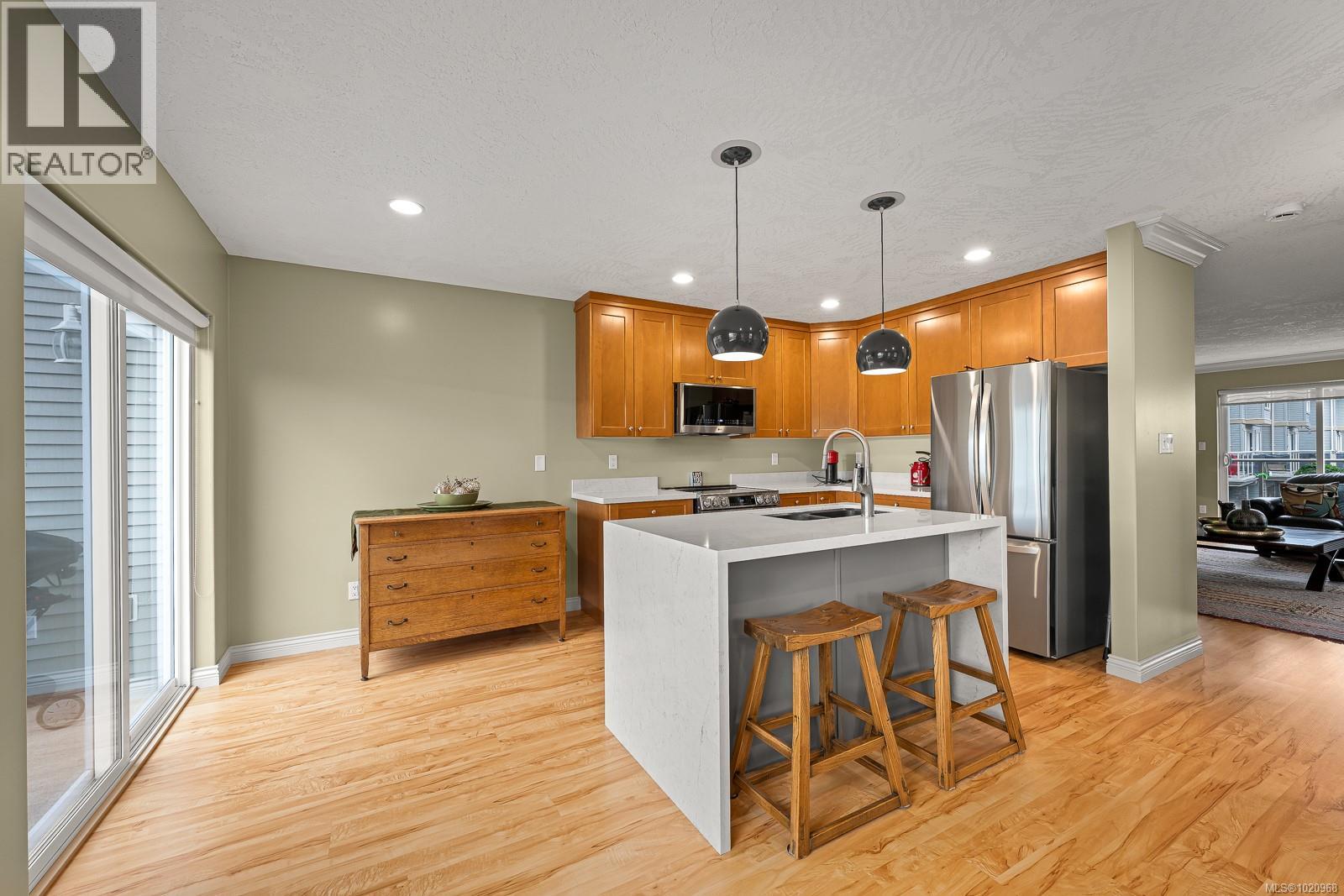 13 2475 Mansfield Dr, Courtenay