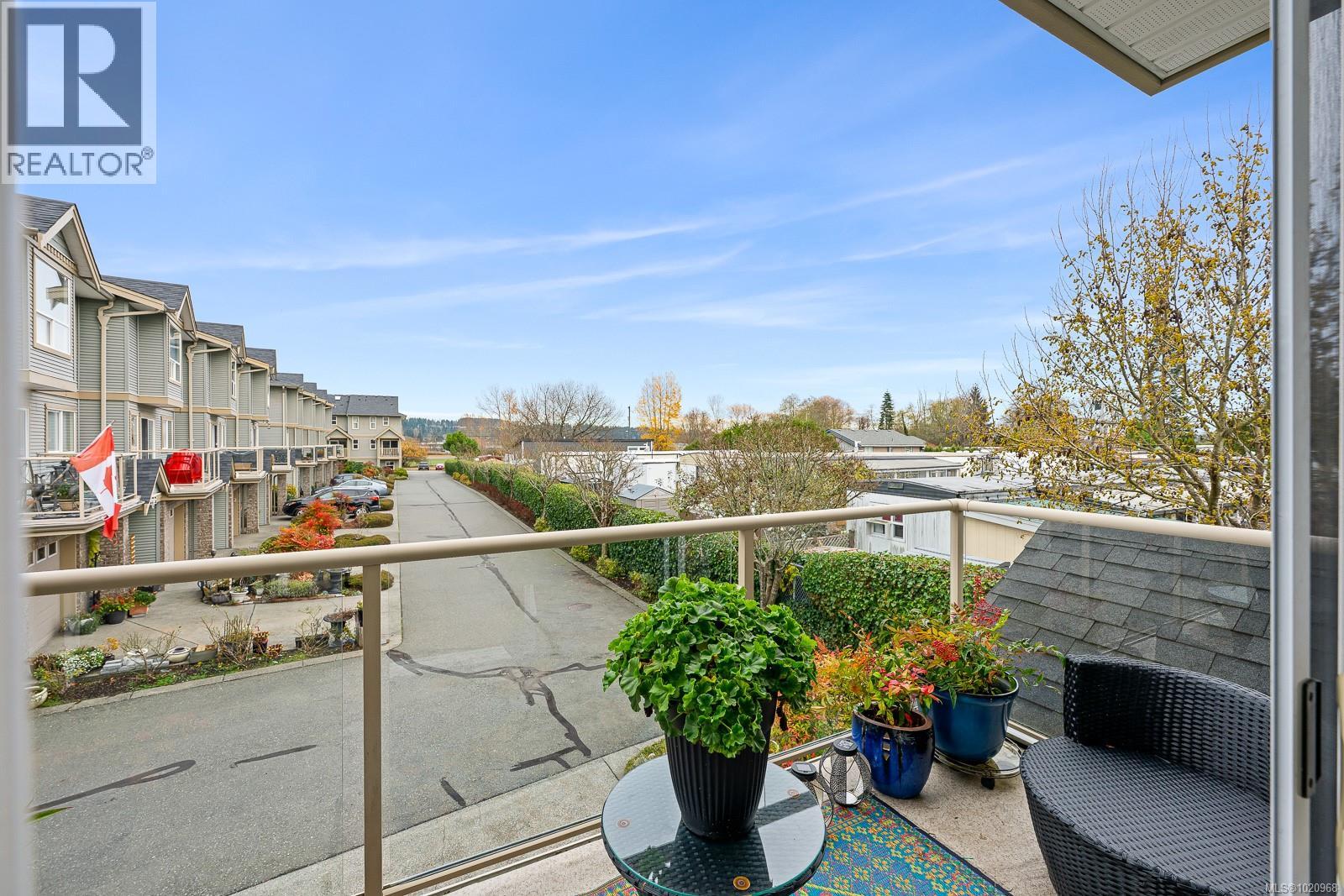 #13 2475 Mansfield Dr - 40