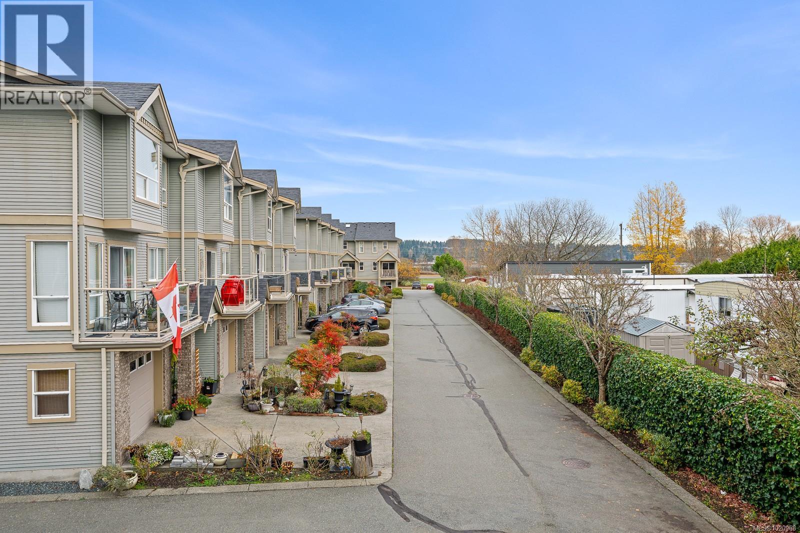 #13 2475 Mansfield Dr - 42