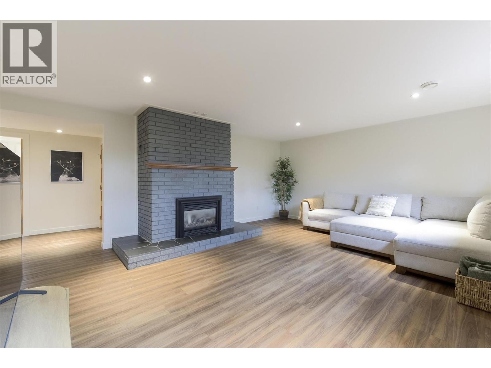 3153 Hall Road - 55
