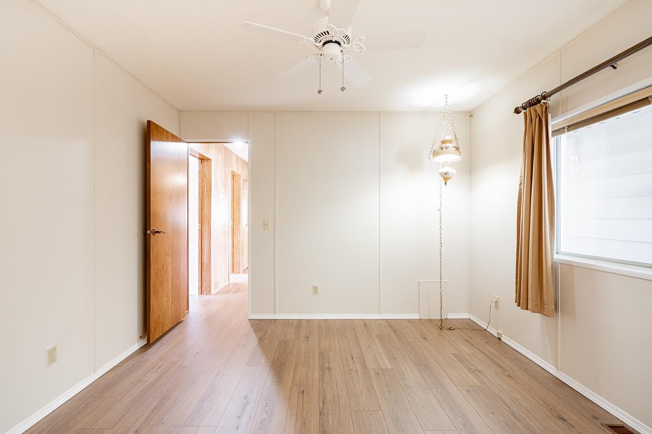 24 15875 20 AVENUE, Surrey