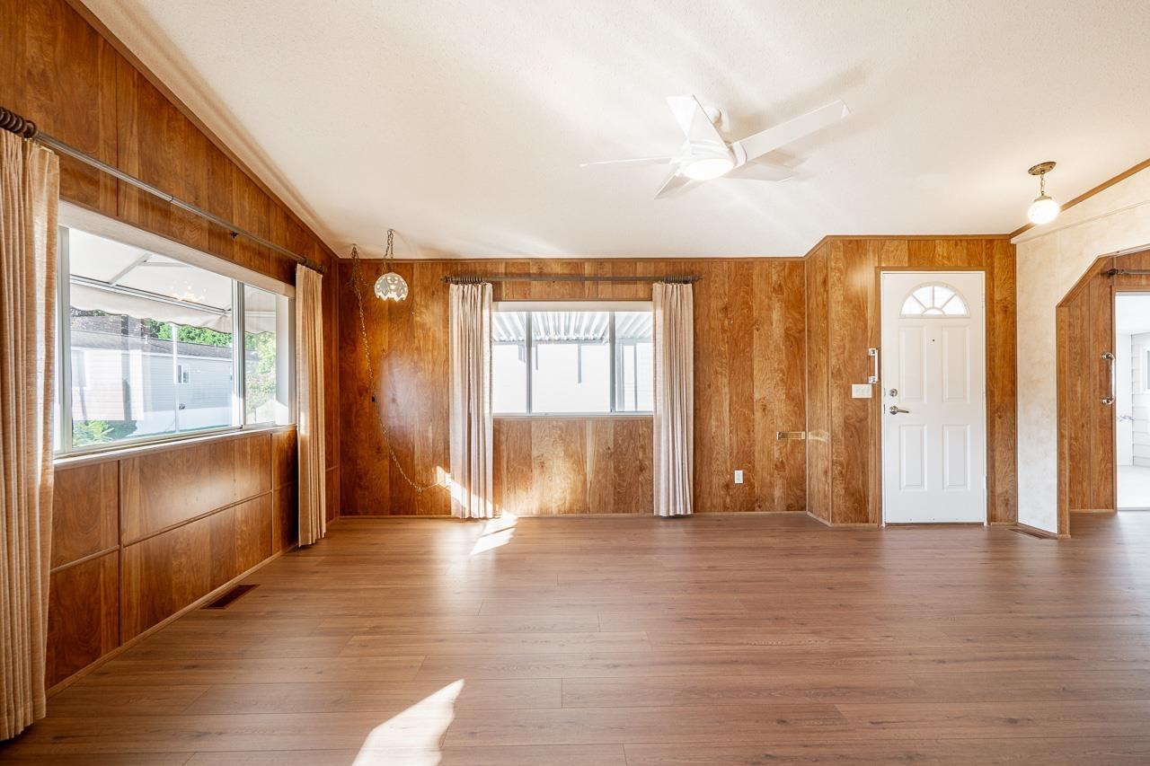 24 15875 20 AVENUE, Surrey