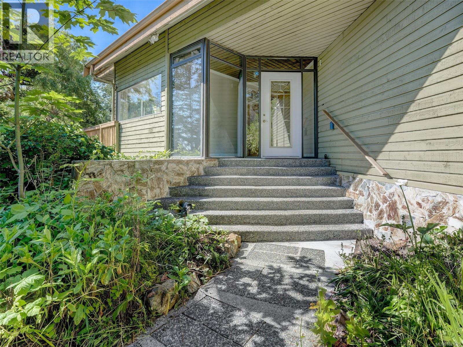 3857 Duke Rd, Metchosin