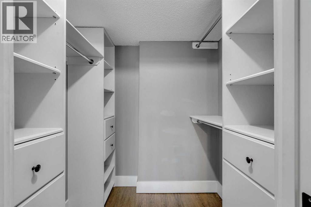 Single Family House for Sale in    Avenue SW Beltline Calgary 