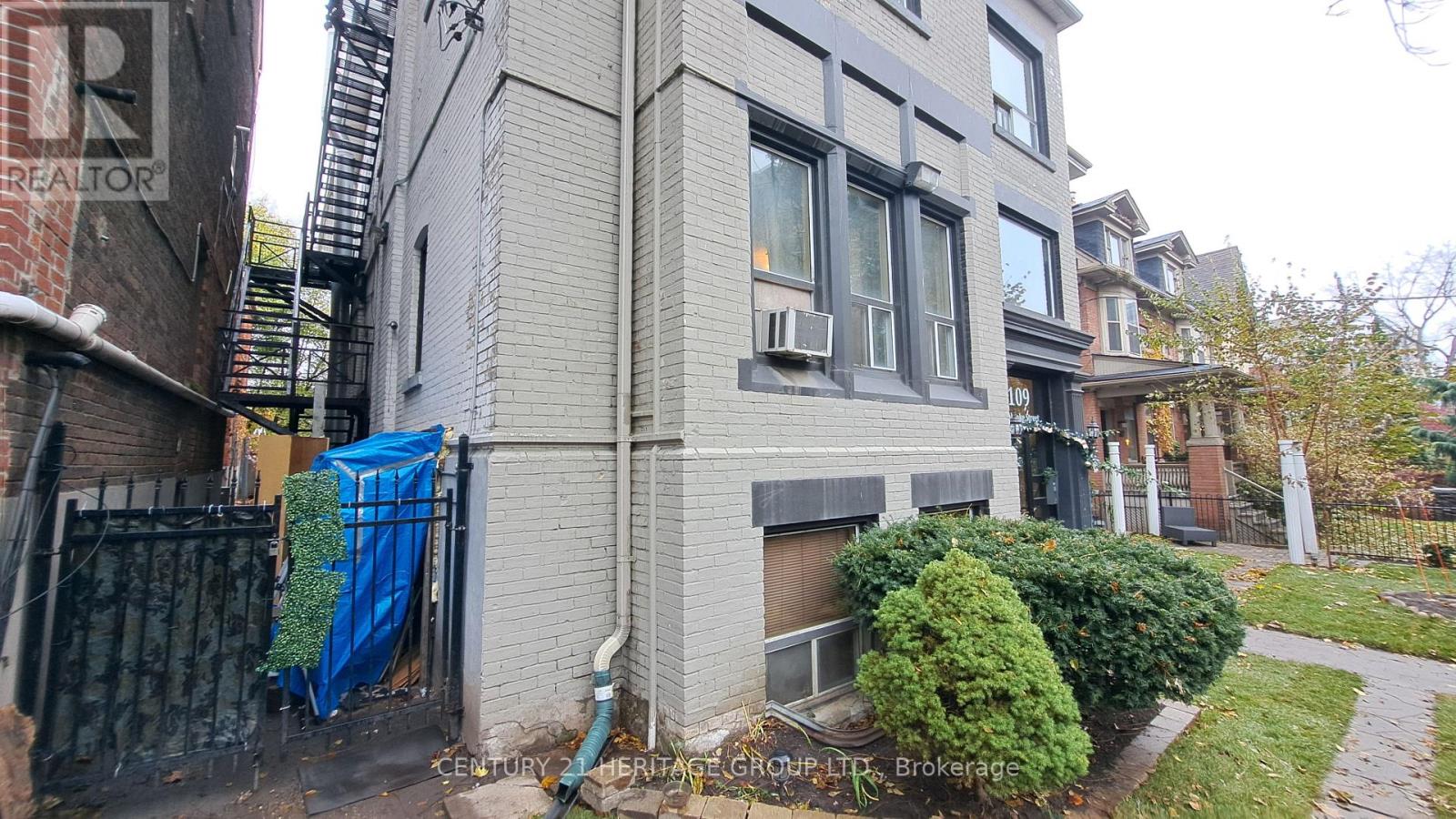 109 PEMBROKE STREET - 20