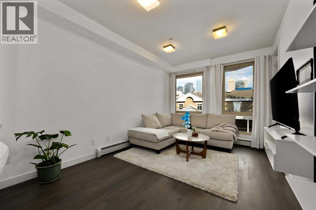 Single Family House for Sale in    Avenue SW Mission Calgary 