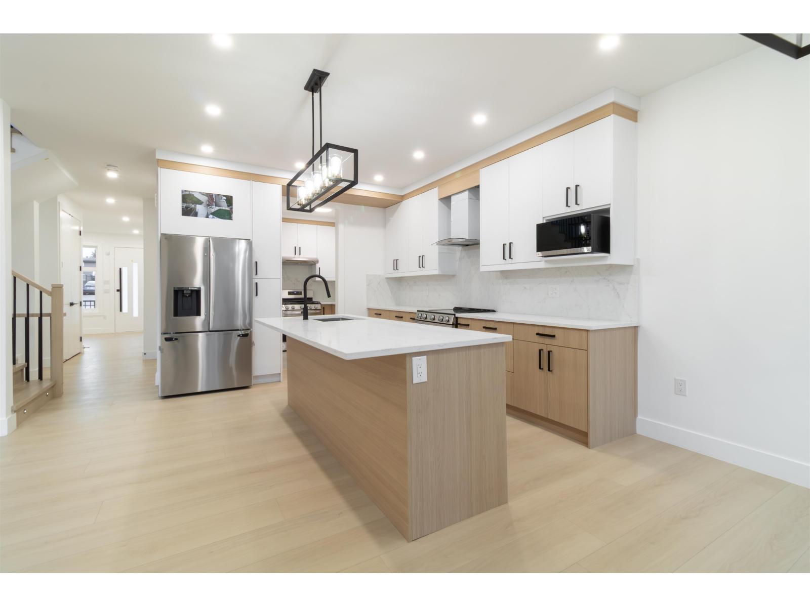 7801 116 STREET STREET, Delta