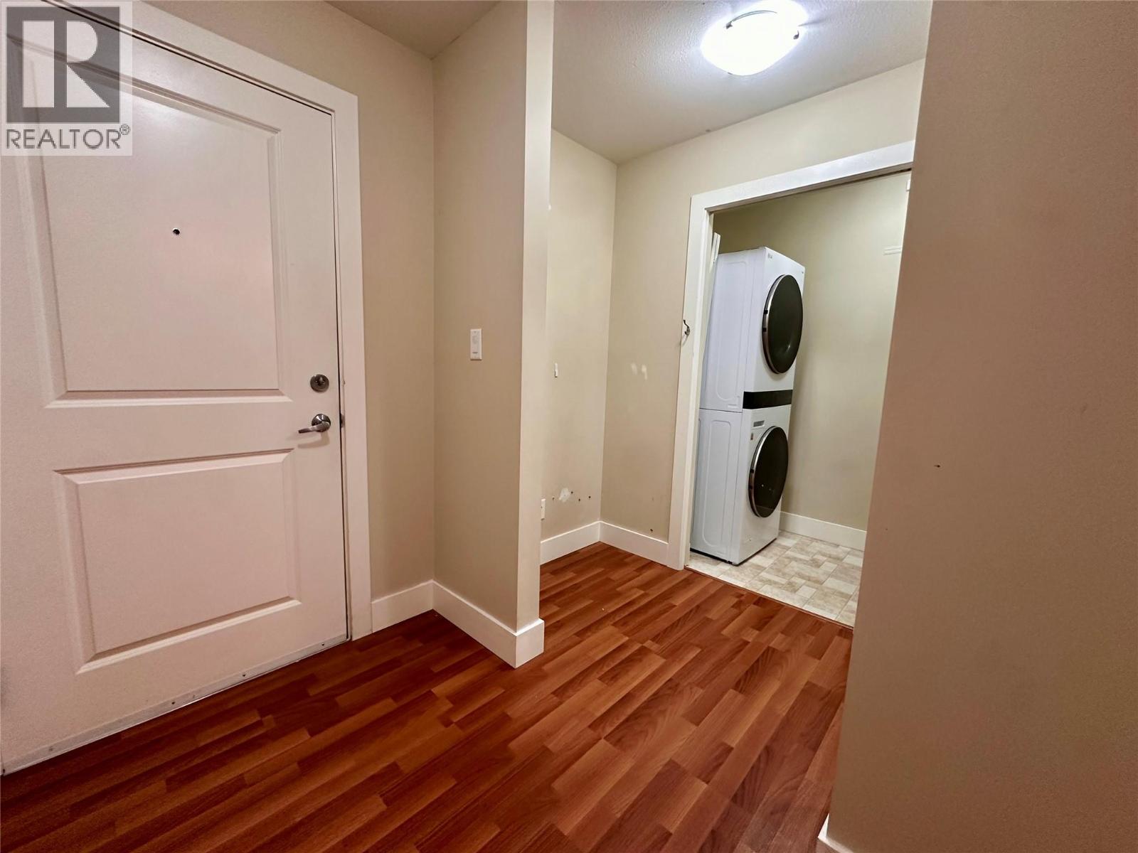 317 246 HASTINGS Avenue, Penticton