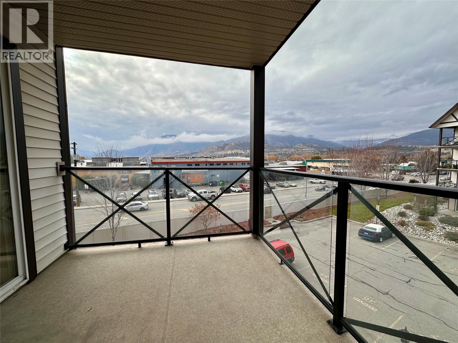 317 246 HASTINGS Avenue, Penticton