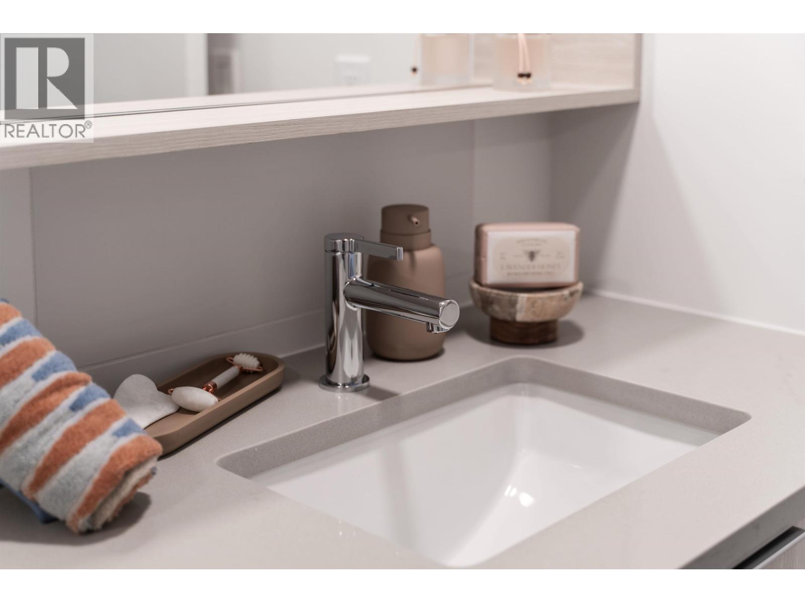 2423 GRANT STREET, Vancouver