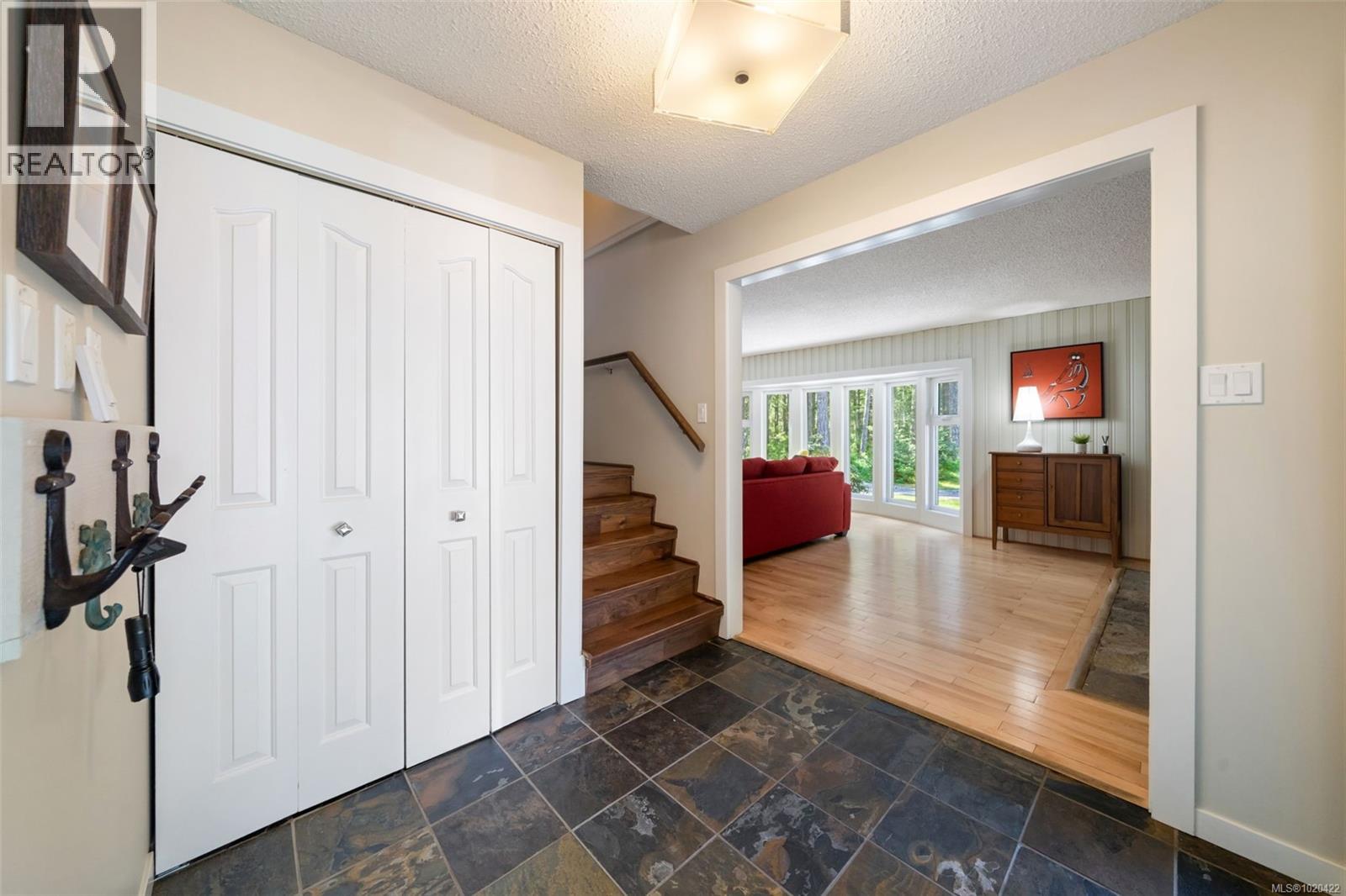 3281 McGuire Way, Nanaimo