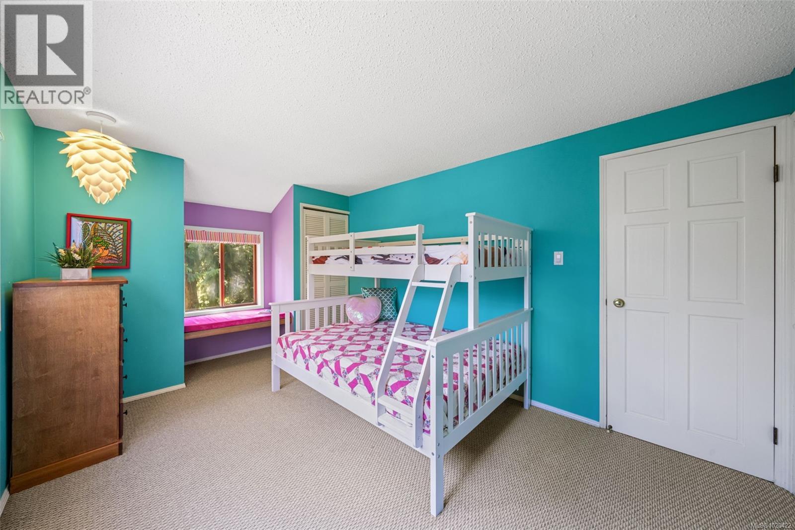 3281 McGuire Way, Nanaimo