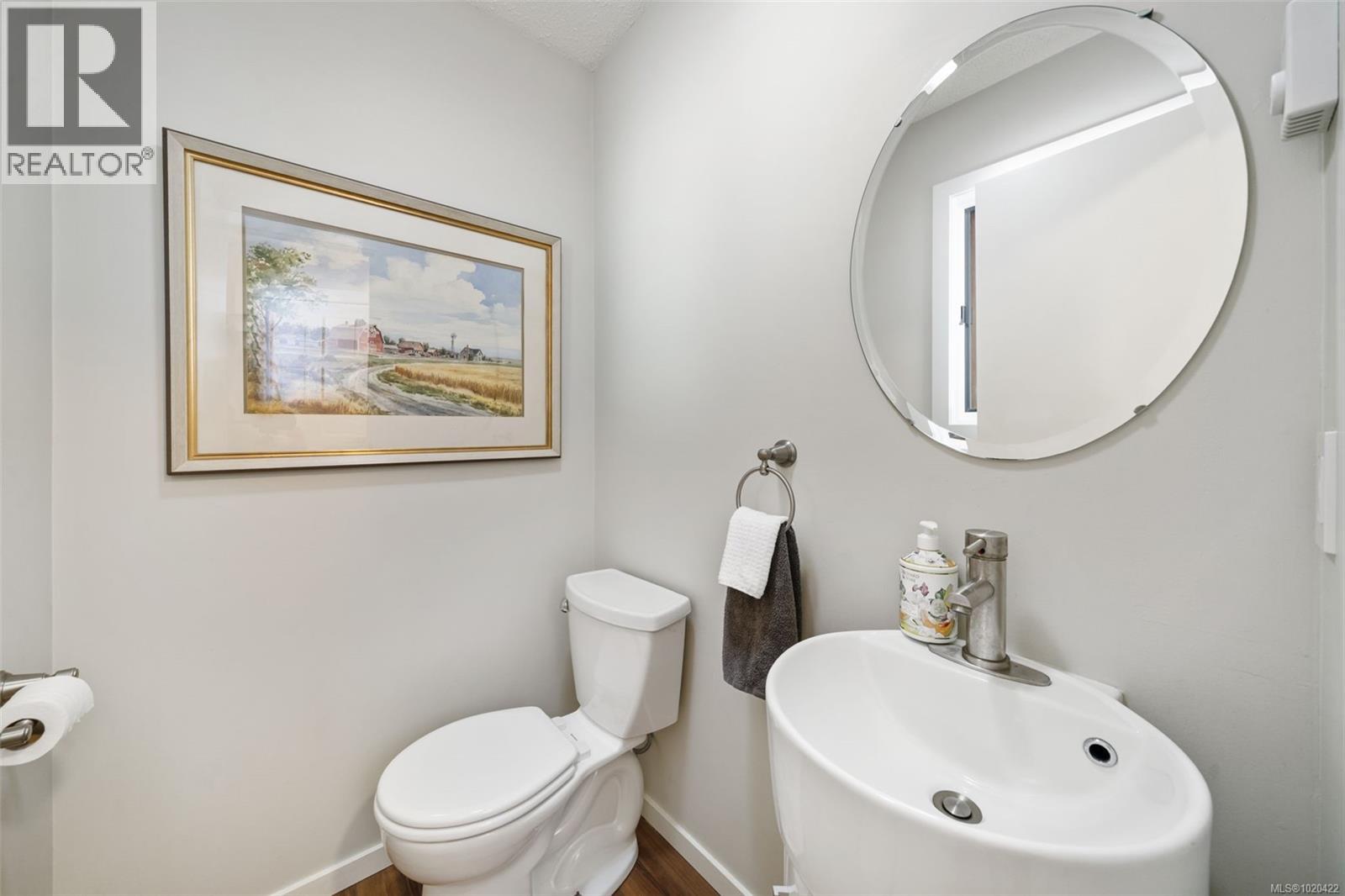 3281 McGuire Way, Nanaimo