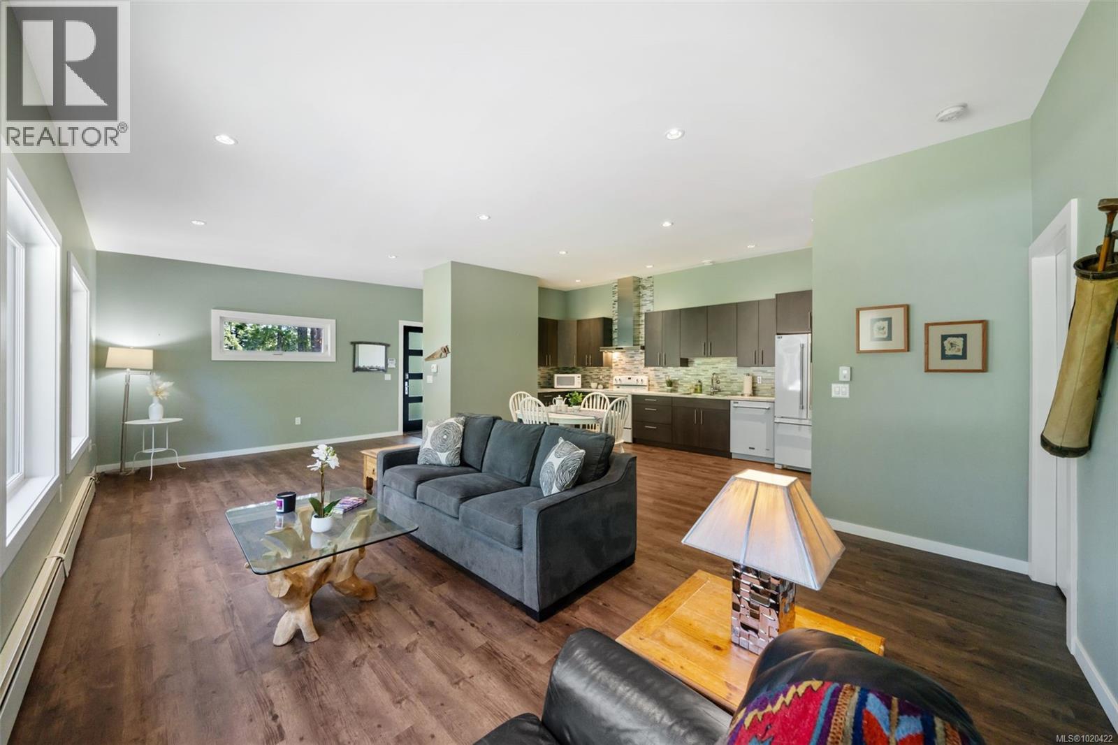 3281 McGuire Way, Nanaimo